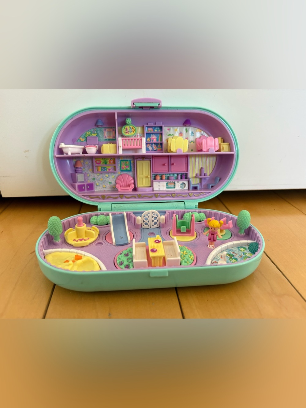 Polly Pocket Vintage Babysitting Stamper Set with Polly Figure